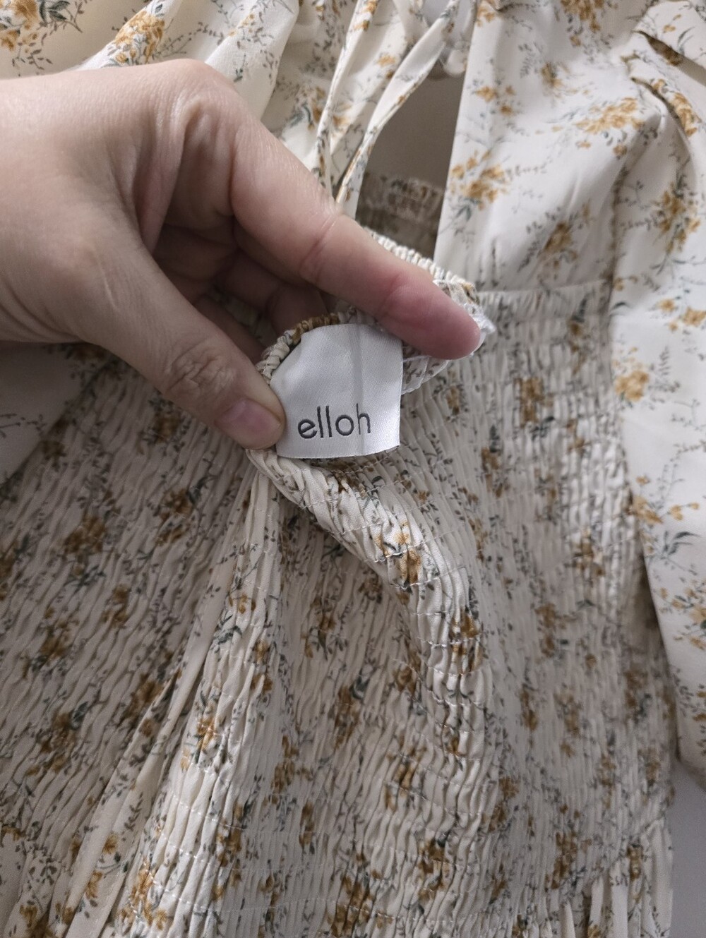 Elloh Cream Floral Smocked Women's Tunic Dress
